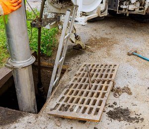 High-pressure jetting a blocked gully
